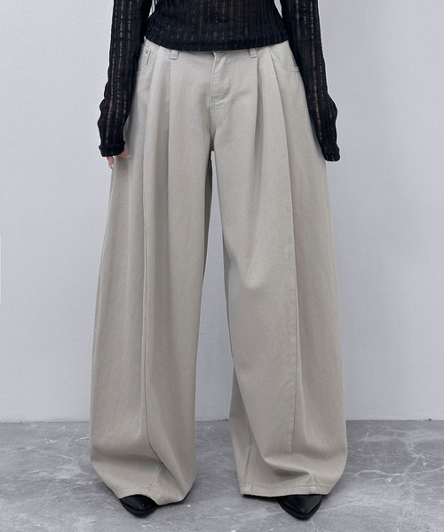 FOLLOWIN（フォロウィン）の「タックバルーン ワイドパンツ（デニムパンツ・レディース・グレー/ベージュ・SMALL/LARGE/MEDIUM）」の19枚目の写真