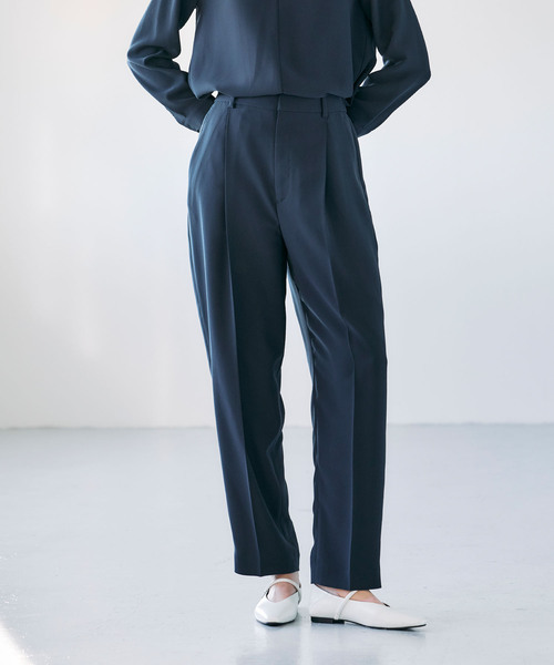 N.O.R.C(ノーク)の「【Oggi掲載】バックサテンストレッチタックストレートパンツ(その他パンツ・レディース・ネイビー/ホワイト/サックスブルー・S/M)」の6枚目の写真