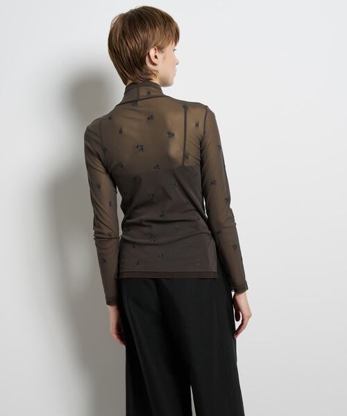 LANVIN en Bleu（ランバンオンブルー）の「フラワー刺繍チュールカットソー（Tシャツ/カットソー・レディース・オフホワイト/ブラウン・38）」の8枚目の写真