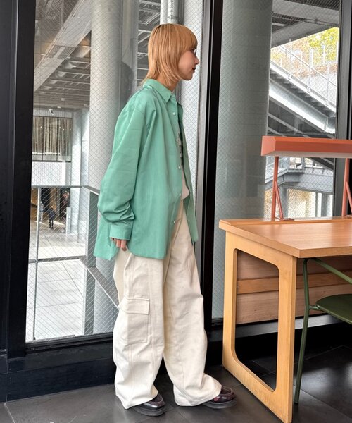 CIAOPANIC TYPY(チャオパニックティピー)の「【肌触り◎】ユニセックス/シルクタッチ立体ストライプシャツ(シャツ/ブラウス・レディース・ネイビー/グリーン/ライトグレー・MEDIUM/LARGE)」の15枚目の写真