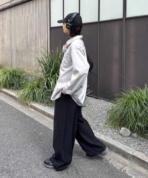 CIAOPANIC TYPY（チャオパニックティピー）の「【肌触り◎】ユニセックスシルクタッチ立体ストライプシャツ（シャツ/ブラウス・メンズ・ネイビー/グリーン/ライトグレー・MEDIUM/LARGE）」の16枚目の写真