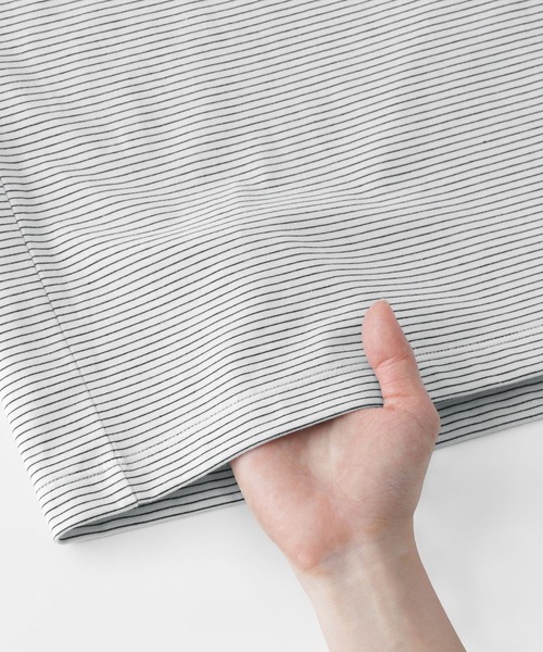 無印良品（ムジルシリョウヒン）の「紳士　天竺編みクルーネック長袖Ｔシャツ（ボーダー）（Tシャツ/カットソー・メンズ・グレー系/ブラック系/ホワイト系/ホワイト系1・S/M/L/XL）」の17枚目の写真