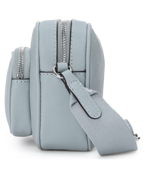 Guess(ゲス)の「JOELLA Mini Double Zip Crossbody ショルダーバッグ (ショルダーバッグ・レディース・ブルー系その他/ブラック/ストーン・ONE SIZE)」の5枚目の写真