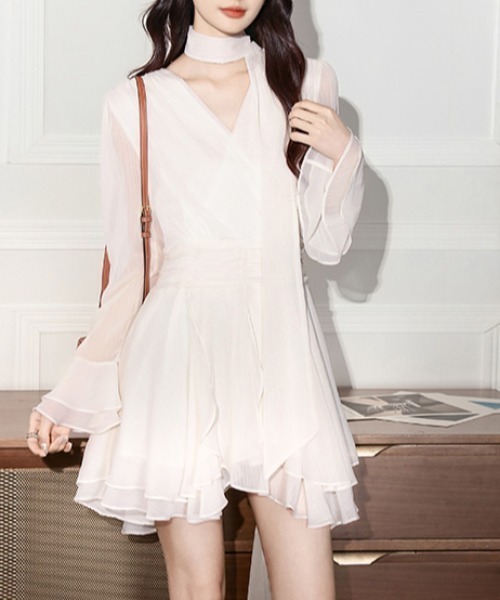 FREE STYLISTS（フリー スタイリスト）の「YUGA_YGMC　　Cache-coeur chiffon flared dress（ドレス・レディース・ベビーピンク/オフホワイト・M/L/XL/S）」の21枚目の写真