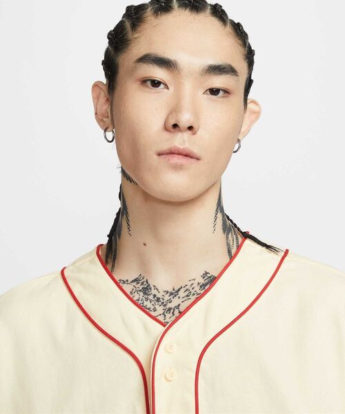 NIKE(ナイキ)の「ナイキ ライフ メンズ ショートスリーブ ヴィンテージ スポーツ トップス / Nike Life Men's Short-Sleeve Vintage Sport Top IF2230-113 Coconut Milk(ジャージ・メンズ・ホワイト系その他2・S/XL/2XL/M/L)」の3枚目の写真