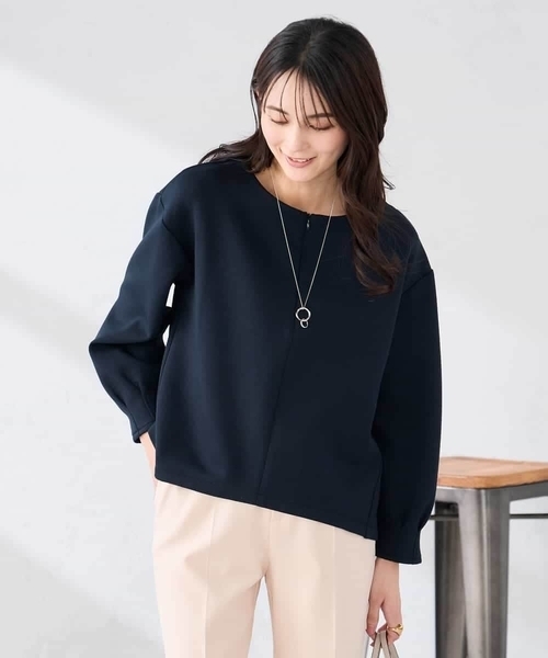 a.v.v（アーヴェヴェ）の「ZIP付きダンボールプルオーバー（スウェット・レディース・アイボリー/ダークインディゴブルー/ネイビー・36/38/40）」の3枚目の写真