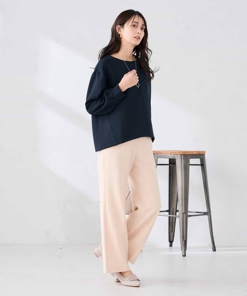 a.v.v（アーヴェヴェ）の「ZIP付きダンボールプルオーバー（スウェット・レディース・アイボリー/ダークインディゴブルー/ネイビー・36/38/40）」の16枚目の写真