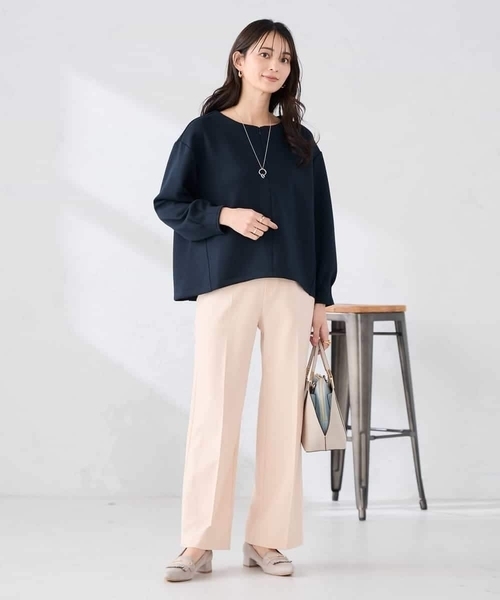 a.v.v（アーヴェヴェ）の「ZIP付きダンボールプルオーバー（スウェット・レディース・アイボリー/ダークインディゴブルー/ネイビー・36/38/40）」の17枚目の写真