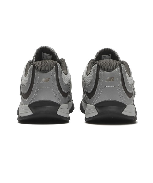 NEW BALANCE(ニューバランス)の「RC56 URC564KY(スニーカー・メンズ・グレー・28.0cm/27.5cm/27.0cm/26.5cm/29.0cm/28.5cm/26.0cm)」の5枚目の写真