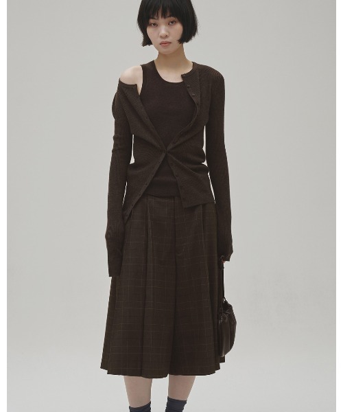 TODAYFUL（トゥデイフル）の「Pleats Bermuda Pants（その他パンツ・レディース・マルチ/ブラック・38inch/36inch）」の7枚目の写真