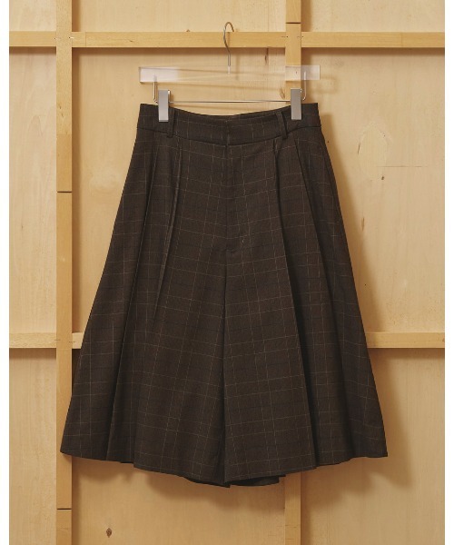 TODAYFUL（トゥデイフル）の「Pleats Bermuda Pants（その他パンツ・レディース・マルチ/ブラック・38inch/36inch）」の16枚目の写真