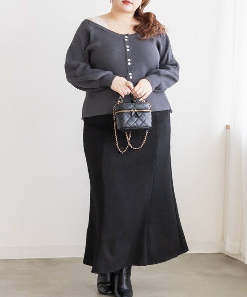 CLETTE（クレット）の「CLETTEオリジナルレースレイヤード風フロントボタンニット（ニット/セーター・レディース・チャコールグレー/ブルー/ピンク・4L/3L/LL）」の5枚目の写真