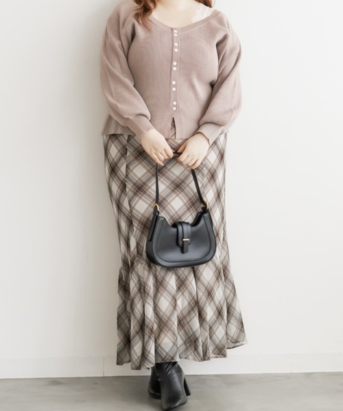 CLETTE（クレット）の「CLETTEオリジナルレースレイヤード風フロントボタンニット（ニット/セーター・レディース・チャコールグレー/ブルー/ピンク・4L/3L/LL）」の12枚目の写真