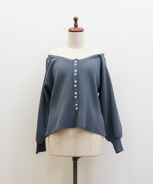 CLETTE（クレット）の「CLETTEオリジナルレースレイヤード風フロントボタンニット（ニット/セーター・レディース・チャコールグレー/ブルー/ピンク・4L/3L/LL）」の15枚目の写真