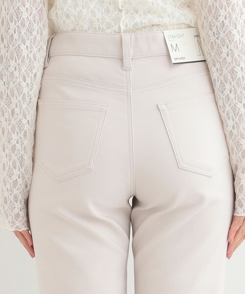 SHOO・LA・RUE(シューラルー)の「【洗濯機可/SS-LL/ストレッチ】すらっときれい見え 大人のストレートパンツ(その他パンツ・レディース・ナチュラル/オフホワイト/ブラック・01/02/10/04/03)」の9枚目の写真