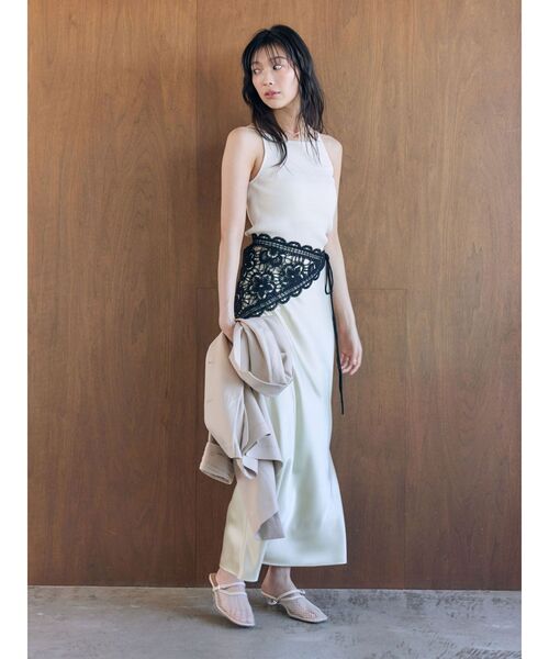 LAGUNAMOON（ラグナムーン）の「スリットサテンナロースカート（スカート・レディース・イエロー/アイボリー/ミント・MEDIUM/SMALL）」の9枚目の写真