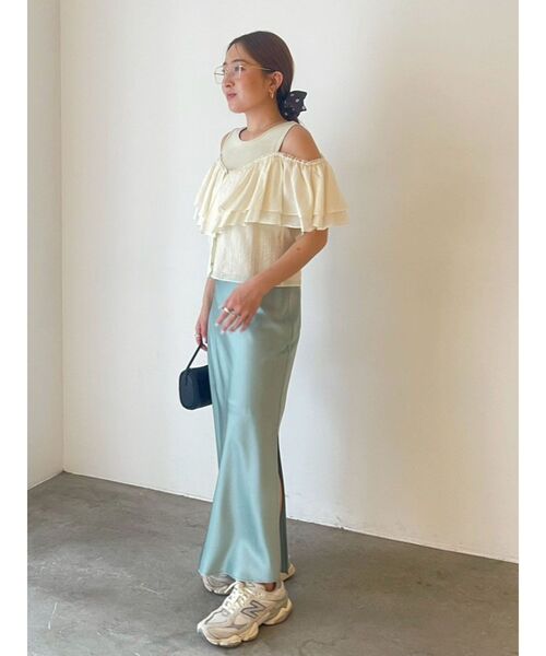 接触冷感】スリットサテンナロースカート 【春服】【オフィス