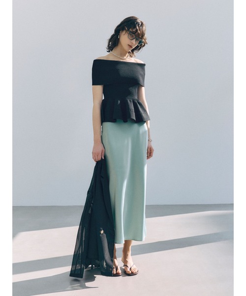 LAGUNAMOON(ラグナムーン)の「【接触冷感】スリットサテンナロースカート 【夏服】【オフィスカジュアル】(スカート・レディース・イエロー/アイボリー/ミント・MEDIUM/SMALL)」の9枚目の写真