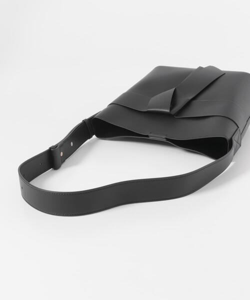 URBAN RESEARCH DOORS（アーバンリサーチドアーズ）の「リボンショルダーバッグ（ショルダーバッグ・レディース・キャメル/ブラック・ONE）」の13枚目の写真