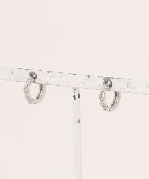 Burner(バーナー)の「【Sonu jewelry(ソヌジュエリー)】ビジューラインフープピアス son-pierce-64-3【RBTS】(ピアス(両耳用)・レディース・シルバー・FREE)」の1枚目の写真