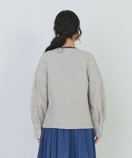 conges payes ADIEU TRISTESSE(コンジェ ペイエ アデュートリステス)の「ワッフルラウンドカラーシャツ(シャツ/ブラウス・レディース・ベージュ系その他/ブラック系その他/ブルー系その他・38)」の10枚目の写真