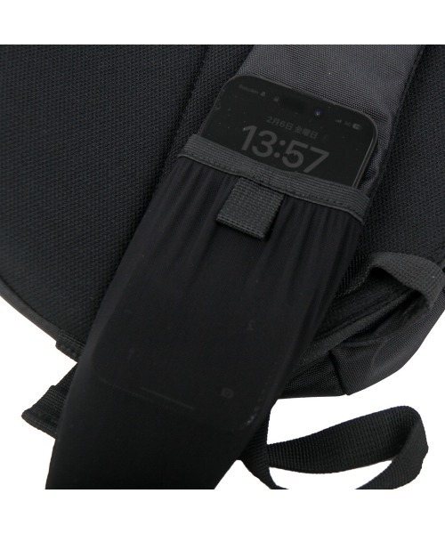 Columbia(コロンビア)の「撥水 ボディーバッグ サコッシュ 8L(ボディバッグ/ウエストポーチ・メンズ・グレー/ブラック/カーキ・FREE)」の9枚目の写真