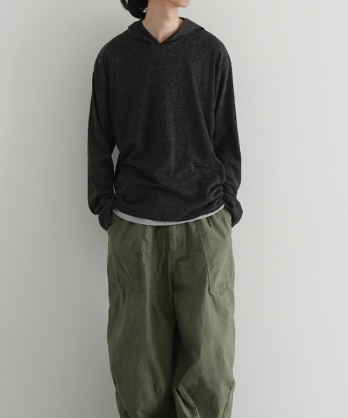 KAIKO(カイコー)の「KAIKO Rib hoodie(パーカー・レディース・オフホワイト/チャコールグレー・3/0/2/1)」の2枚目の写真