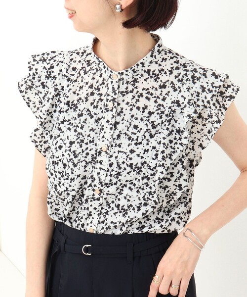 MICO COULIER（ミコクリエ）の「肩フリルブラウス（シャツ/ブラウス・レディース・ホワイト系その他/ブラック系その他・38）」の6枚目の写真