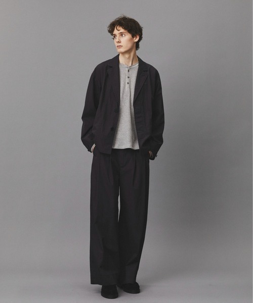 PUBLIC TOKYO(パブリックトウキョウ)の「【セットアップ対応】リッチコットンウォッシュドジャケット /春服/コットン100%/ハリ感(テーラードジャケット・メンズ・ベージュ/ブラック系その他・2/1)」の4枚目の写真