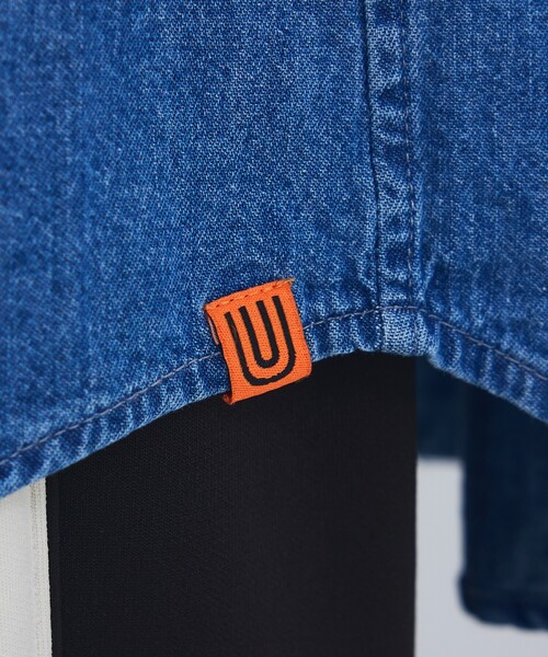 UNIVERSAL OVERALL(ユニバーサルオーバーオール)の「【UNIVERSAL OVERALL / ユニバーサルオーバーオール】リラックスフィット デニムシャツ / ユニセックス(シャツ/ブラウス・メンズ・ブルー・L/M)」の15枚目の写真