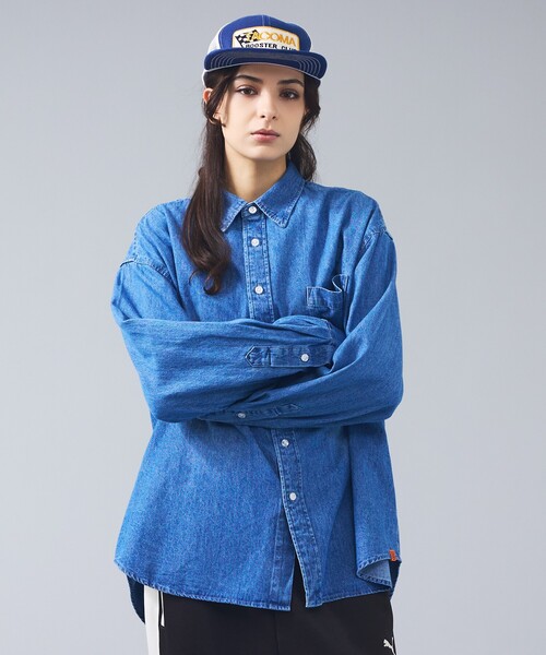 UNIVERSAL OVERALL(ユニバーサルオーバーオール)の「【UNIVERSAL OVERALL / ユニバーサルオーバーオール】リラックスフィット デニムシャツ / ユニセックス(シャツ/ブラウス・メンズ・ブルー・L/M)」の18枚目の写真