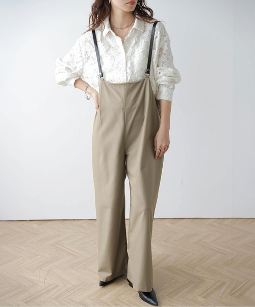 La-gemme(ラジェム)の「サスペンダー付きワイドサロペット(サロペット/オーバーオール・レディース・ブラック/アイボリー/ベージュ/チェック・フリー)」の4枚目の写真