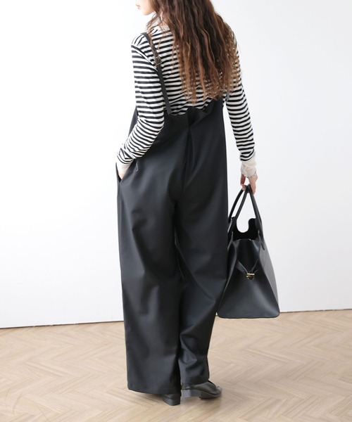 La-gemme(ラジェム)の「サスペンダー付きワイドサロペット(サロペット/オーバーオール・レディース・ブラック/アイボリー/ベージュ/チェック・フリー)」の11枚目の写真