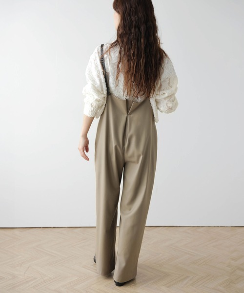 La-gemme(ラジェム)の「サスペンダー付きワイドサロペット(サロペット/オーバーオール・レディース・ブラック/アイボリー/ベージュ/チェック・フリー)」の15枚目の写真