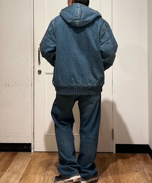 Levi's（リーバイス）の「「WORKWEAR」デニムフードジャケット (キルティングライナー / 保温性 / シーズンレスアウター)（デニムジャケット・メンズ・ダークインディゴブルー・M/L/S）」の3枚目の写真