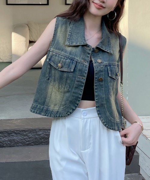 emi+(エミプラス)の「ショート丈デニムベスト(ベスト・レディース・インディゴブルー/ブルー・FREE)」の15枚目の写真