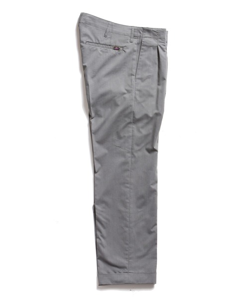 ROTAR（ローター）の「Cool Touch Two tuck Trousers（チノパンツ・メンズ・グレー/ブルー/アイボリー/ブラック・MEDIUM/LARGE/X-LARGE）」の3枚目の写真
