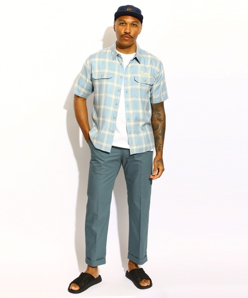 ROTAR（ローター）の「Cool Touch Two tuck Trousers（チノパンツ・メンズ・グレー/ブルー/アイボリー/ブラック・MEDIUM/LARGE/X-LARGE）」の6枚目の写真