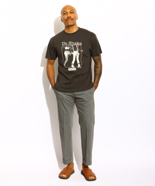 ROTAR（ローター）の「Cool Touch Two tuck Trousers（チノパンツ・メンズ・グレー/ブルー/アイボリー/ブラック・MEDIUM/LARGE/X-LARGE）」の8枚目の写真