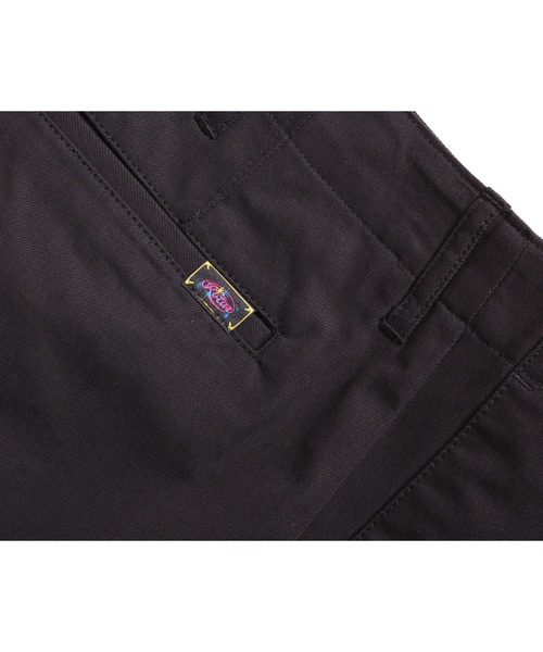 ROTAR（ローター）の「Cool Touch Two tuck Trousers（チノパンツ・メンズ・グレー/ブルー/アイボリー/ブラック・MEDIUM/LARGE/X-LARGE）」の17枚目の写真