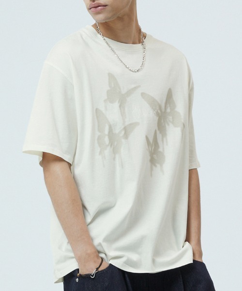 MAHAGRID(マハグリッド)の「『mahagrid/マハグリッド』PIGMENT BUTTERFLY GOTH TEE/ピグメント バタフライ ゴス Tシャツ(Tシャツ/カットソー・レディース・アイボリー/チャコールグレー・M)」の1枚目の写真