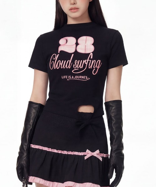 HOOK(フック)の「HOOK for girls ガーリーカジュアルリボンTシャツ (SS)(Tシャツ/カットソー・レディース・ホワイト/ブラック・L/M)」の1枚目の写真