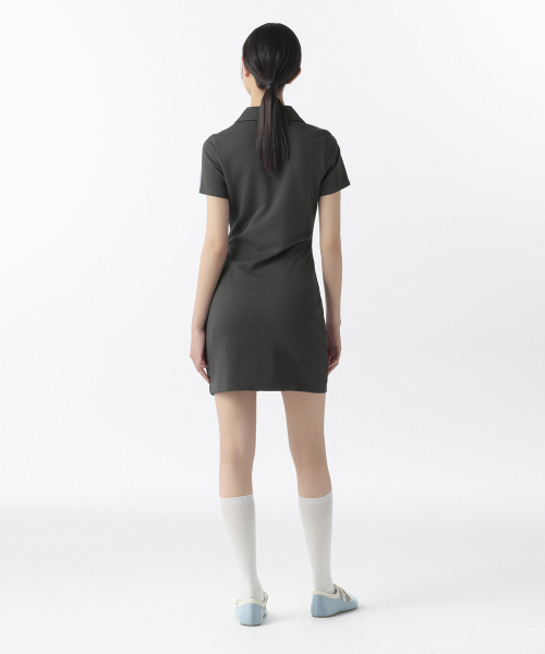 MUSINSA STANDARD WOMAN（ムシンサスタンダードウーマン）の「ウィメンズスリットネックレーストリムポロワンピース[ダークグレー/スカイブルー]（ワンピース・レディース・その他・X-SMALL/SMALL/LARGE）」の3枚目の写真
