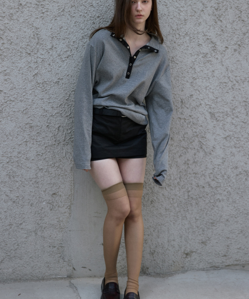 SIGREAT(シグレート)の「クラシックストライプスナップTシャツ_グレー(Tシャツ/カットソー・レディース・グレー・FREE)」の2枚目の写真