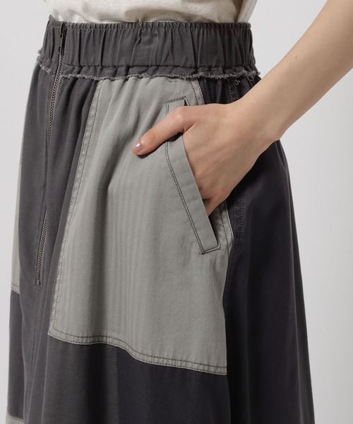 niko and...（ニコアンド）の「リメイクライクセミフレアスカート（スカート・レディース・アイボリー/カーキ/チャコール・FREE）」の17枚目の写真