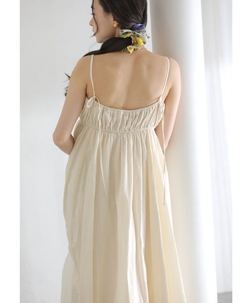 La TOTALITE（ラトータリテ）の「《WEB限定》【洗える】ギャザーキャミワンピース（ワンピース・レディース・ブラック/ホワイト/ベージュ・38/36）」の18枚目の写真