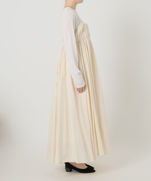 La TOTALITE（ラトータリテ）の「《WEB限定》【洗える】ギャザーキャミワンピース（ワンピース・レディース・ブラック/ホワイト/ベージュ・38/36）」の13枚目の写真