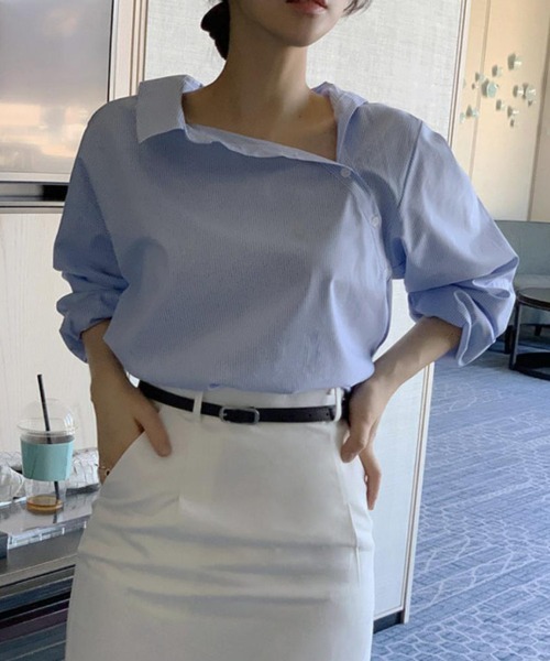 mielu(ミエル)の「アシンメトリーカラーストライプシャツ(シャツ/ブラウス・レディース・ブルー・LARGE/MEDIUM/SMALL)」の6枚目の写真