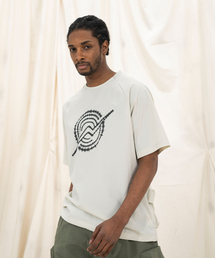 Woven Logo Back Pocket T-Shirt - Light Gray