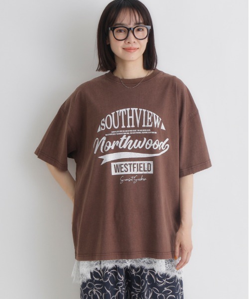 Right-on(ライトオン)の「HONEYSUCKLE ROSE(ハニーサックルローズ)アシッド加工ロゴプリントTシャツ(Tシャツ/カットソー・レディース・ネイビー/ブラウン/ダークグレー/キナリ・S/M/L)」の1枚目の写真